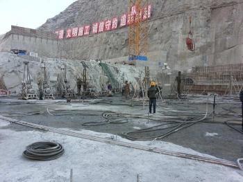 黃金坪水電站大壩帷幕、溢洪道固結(jié)灌漿工程施工
